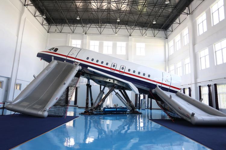 成都市航空旅游职业学校上,成都航空旅游职业学校在成都哪个区?-第3张图片-职教招生网 成都市航空旅游职业学校上,成都航空旅游职业学校在成都哪个区?-第3张图片-职教招生网