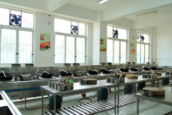 大专厨师烹饪学校,大专厨师烹饪学校有哪些-第2张图片-职教招生网 大专厨师烹饪学校,大专厨师烹饪学校有哪些-第2张图片-职教招生网