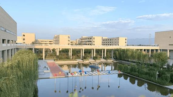 陕西汽车职业技术学院?陕西汽车职业技术学院五年制往年招生人数?-第1张图片-职教招生网 陕西汽车职业技术学院?陕西汽车职业技术学院五年制往年招生人数?-第1张图片-职教招生网