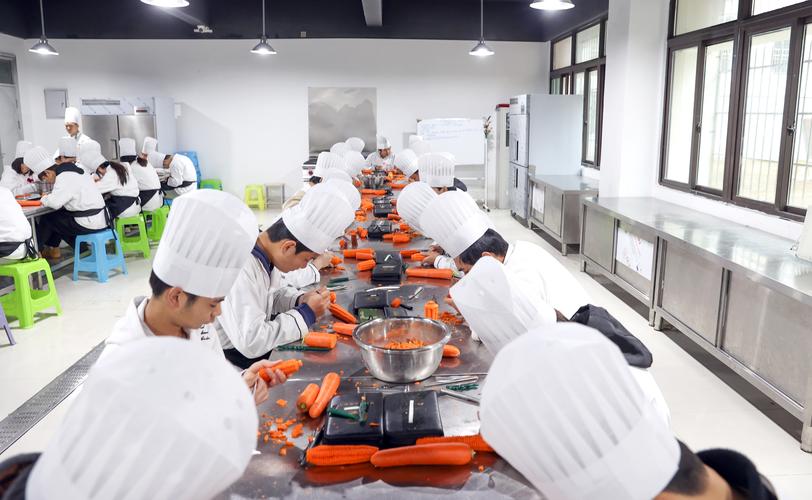 厨师/烹饪专业,厨师烹饪专业学什么的-第7张图片-职教招生网 厨师/烹饪专业,厨师烹饪专业学什么的-第7张图片-职教招生网