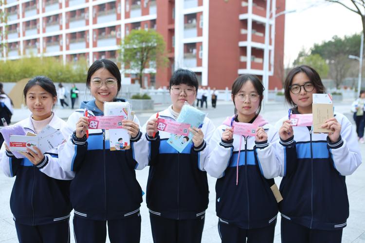 四川省宜宾市南溪区职业技术学校，四川省宜宾市南溪区职业技术学校后勤处宋老师-第4张图片-职教招生网