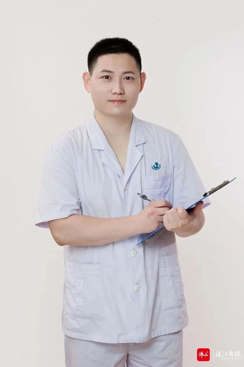 护理专业有男的吗,学护理有男生吗?-第5张图片-职教招生网 护理专业有男的吗,学护理有男生吗?-第5张图片-职教招生网