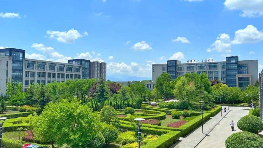 西安石油化工技工学校简介,西安石油化工技工学校简介图片?-第1张图片-职教招生网 西安石油化工技工学校简介,西安石油化工技工学校简介图片?-第1张图片-职教招生网