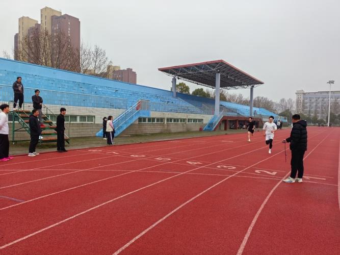 学校运动场，深圳怎么预约学校运动场-第4张图片-职教招生网