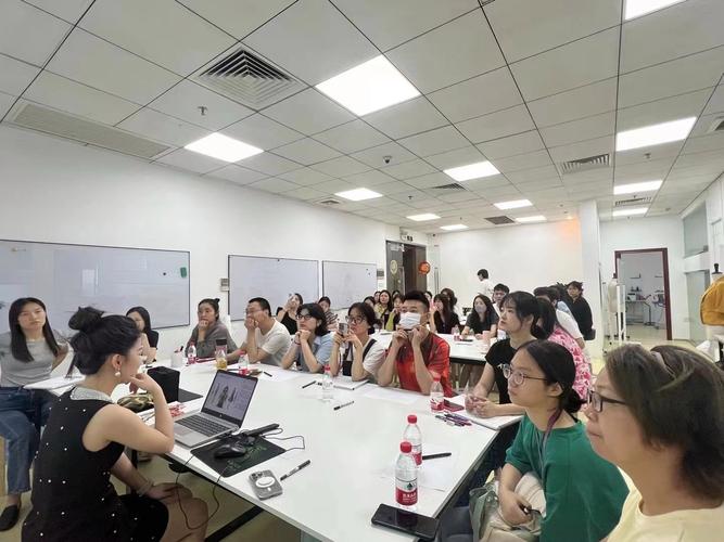 学服装设计哪里比较好，学服装设计那里好？-第3张图片-职教招生网